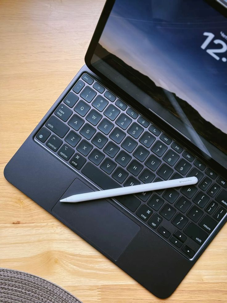 Magic Keyboard for iPad Pro